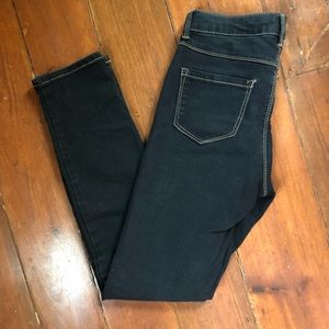 Stretchy, black skinny jeans from d. jeans - 6